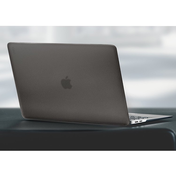 Чехол-накладка UNIQ Claro 360 Scratch Resistance для MacBook Pro 13 2019-2022, темно-серый, картинка 5