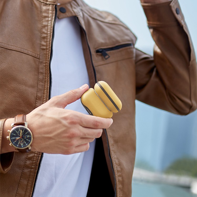 Чехол для AirPods Pro 2 UNIQ Lyden Canary Yellow Flint Grey, картинка 4