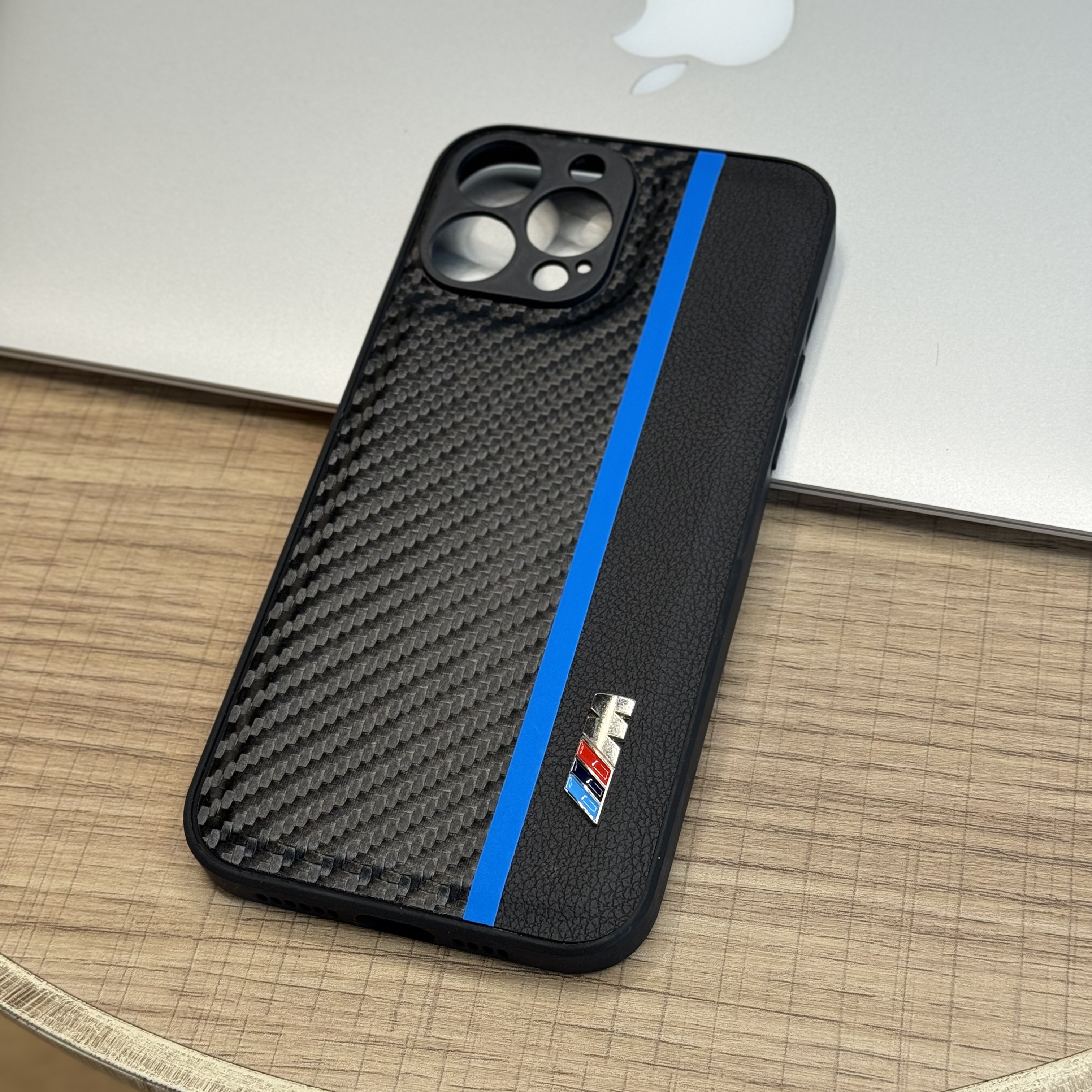 Чехол для iPhone 13 Pro Max BMW карбон кожа с синей полосой