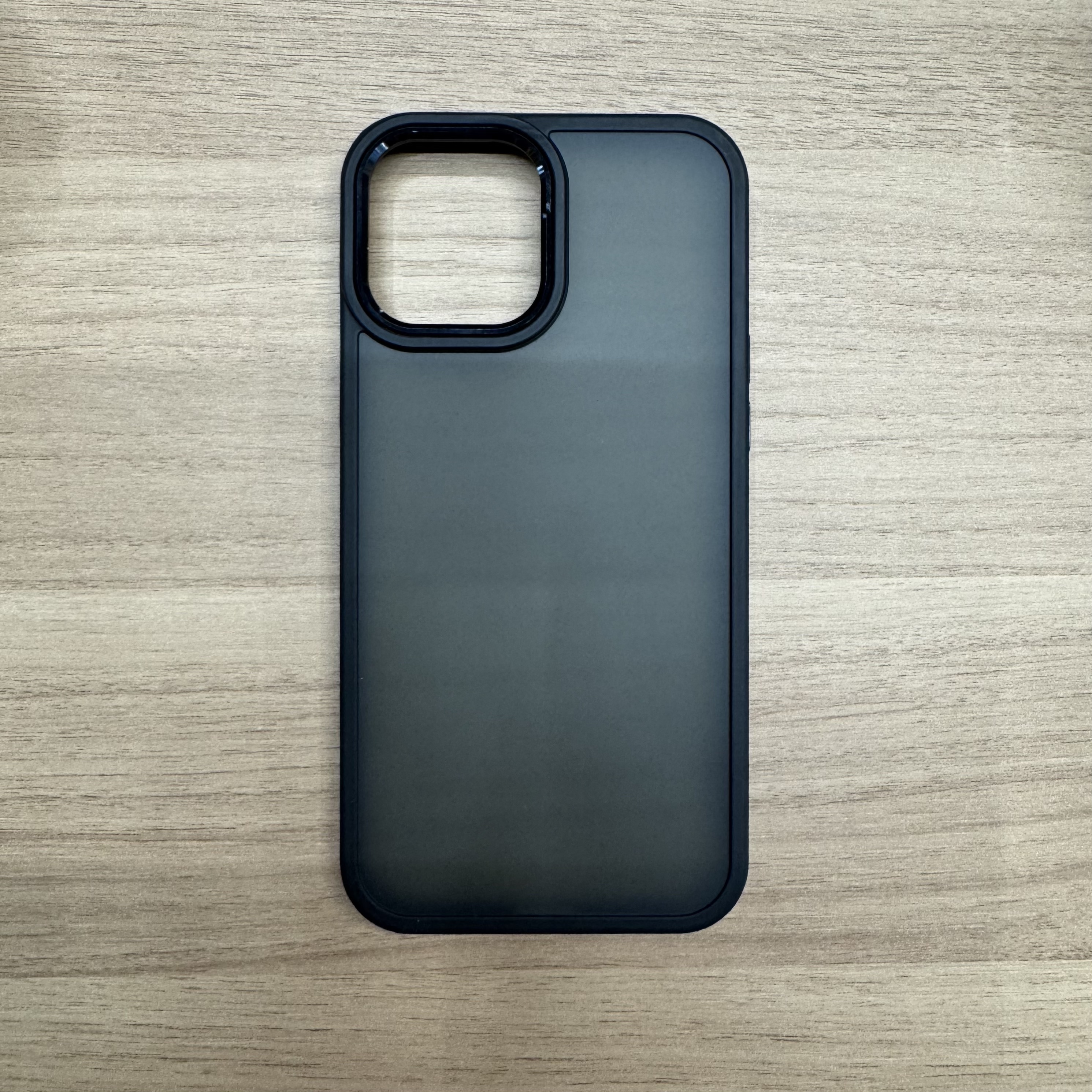 Чехол для iPhone 12 Pro Max прозрачный матовый, черный, картинка 1